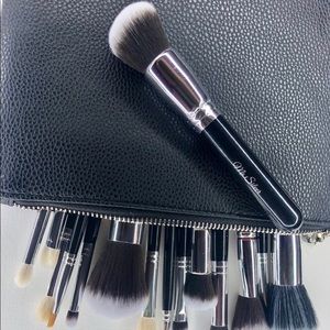 15 Pc Brush set